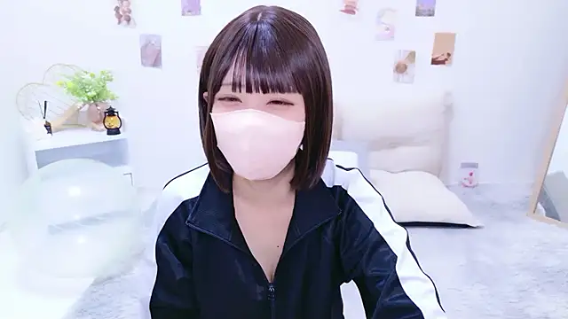 Snapshot of aki_zzz chatting on November 2025 04:29:01 PM aki zzz online show from November 2025 04:29:01 PM