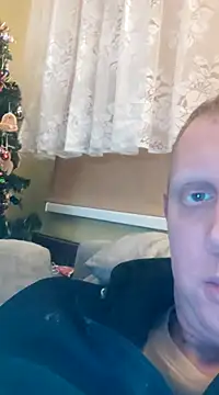 Snapshot of Osmon chatting on December 2024 03:37:02 PM Osmon online show from December 2024 03:37:02 PM