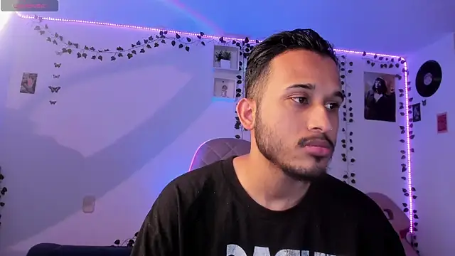 Raf brunette online show from March 2025 11:49:02 AM