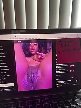 CookieeKawaiix online show from February 2025 09:36:02 PM