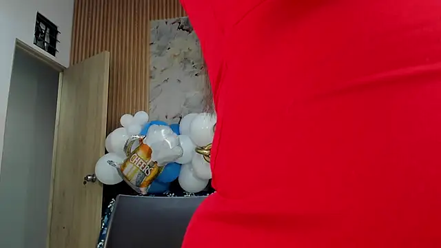 Any topless online show from September 2025 11:02:02 AM