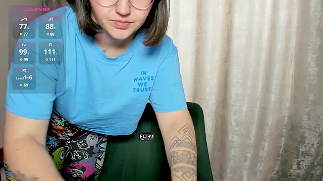 Snapshot of Hoot_owl_cb chatting on February 2025 02:03:02 AM Hoot owl cb online show from February 2025 02:03:02 AM