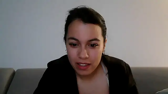 AmaraBella69 online show from December 2024 09:54:02 PM