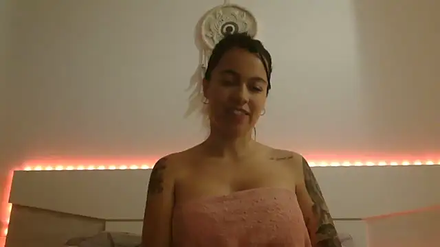 AmaraBella69 online show from February 2025 11:14:02 PM