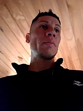 Snapshot of FlacoDani chatting on November 2025 02:50:02 PM FlacoDani online show from November 2025 02:50:02 PM