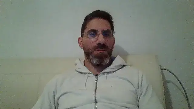 Snapshot of alcatraz009 chatting on January 2025 09:32:01 PM alcatraz009 online show from January 2025 09:32:01 PM