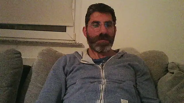 Snapshot of alcatraz009 chatting on September 2025 07:40:02 PM alcatraz009 online show from September 2025 07:40:02 PM