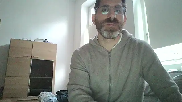 Snapshot of alcatraz009 chatting on October 2025 04:27:02 PM alcatraz009 online show from October 2025 04:27:02 PM