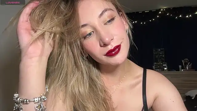 Gabby cruz  online show from January 2025 04:15:01 AM