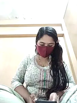 Magical Girl- online show from March 2025 03:21:02 AM