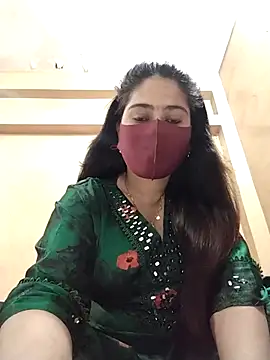 Magical Girl- online show from March 2025 03:23:02 AM