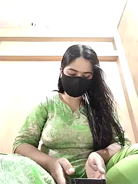 Magical Girl- online show from September 2025 03:20:01 AM