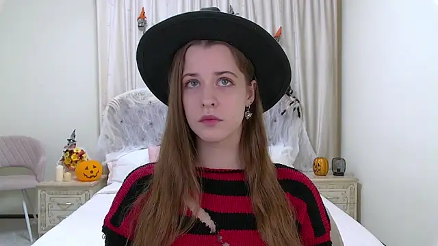 AgataAisitt online show from October 2025 05:36:02 PM