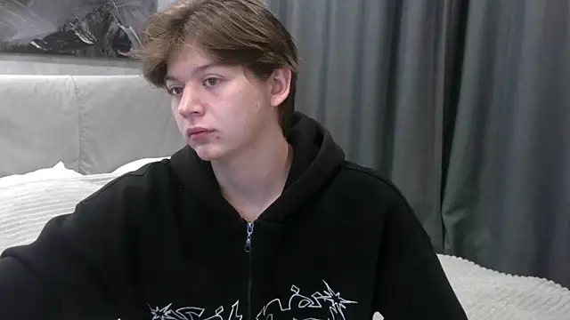 W N G S online show from September 2025 04:38:02 AM