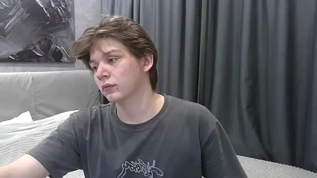 W N G S online show from September 2025 07:41:02 PM