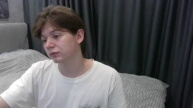 W N G S online show from October 2025 10:11:01 PM