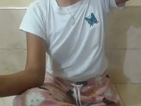 Snapshot of Nolimtslove chatting on March 2025 08:46:02 PM Nolimtslove online show from March 2025 08:46:02 PM