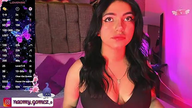 Naomy veracruz  online show from November 2025 03:01:02 PM