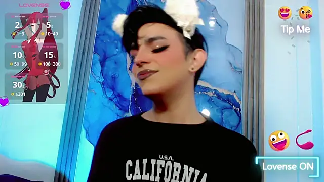 Snapshot of Alessa_mullen chatting on November 2025 03:15:01 AM Alessa mullen online show from November 2025 03:15:01 AM