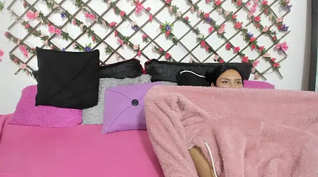 abby eemily online show from March 2025 10:07:02 PM