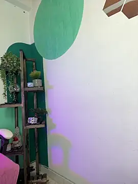 LollaByer online show from November 2025 09:06:02 PM