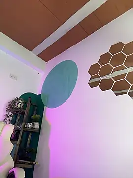 LollaByer online show from January 2026 07:41:01 PM