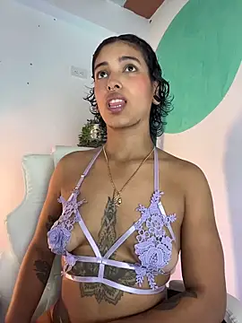 LollaByer online show from February 2026 11:03:02 PM