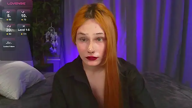 Snapshot of Kleo_Godde chatting on February 2025 08:34:01 PM Kleo Godde online show from February 2025 08:34:01 PM
