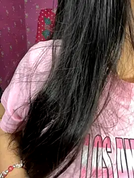 Velyn 18 online show from December 2025 06:46:02 PM