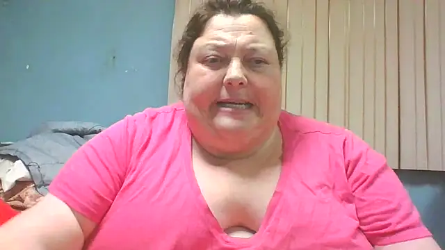 Snapshot of Honeybee2025 chatting on December 2024 10:49:02 PM Honeybee2025 online show from December 2024 10:49:02 PM