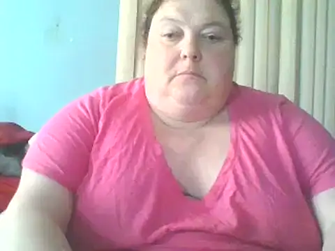 Snapshot of Honeybee2025 chatting on December 2024 07:30:02 PM Honeybee2025 online show from December 2024 07:30:02 PM