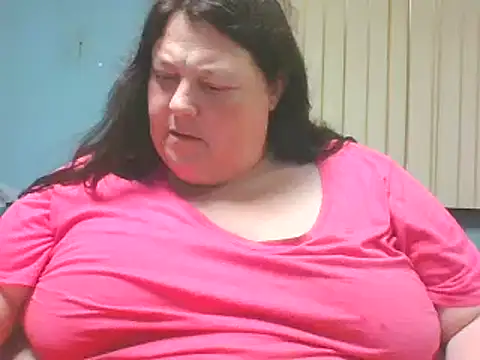 Snapshot of Honeybee2025 chatting on January 2025 10:37:01 PM Honeybee2025 online show from January 2025 10:37:01 PM