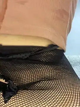 Leyna Kenet online show from February 2025 03:42:01 PM