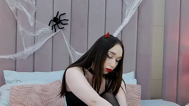 TaylorDavids online show from November 2025 03:58:02 PM