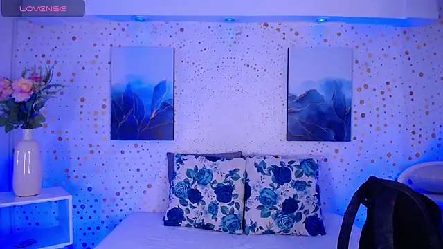 Aniie Doll online show from February 2026 08:27:02 PM