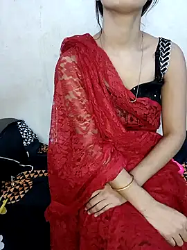 xpihu online show from December 2024 06:15:01 PM