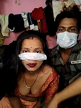 Snapshot of riyagupta5 chatting on November 2025 04:18:02 PM riyagupta5 online show from November 2025 04:18:02 PM