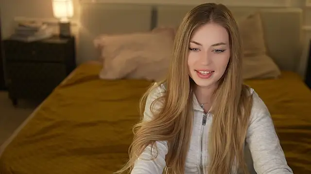 Maggie tenderness online show from October 2025 10:51:02 PM