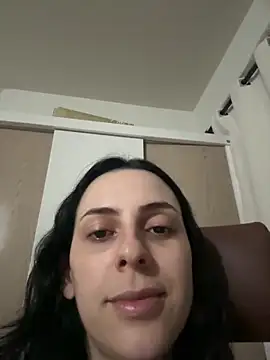 Morguisssz online show from April 2026 11:10:02 PM