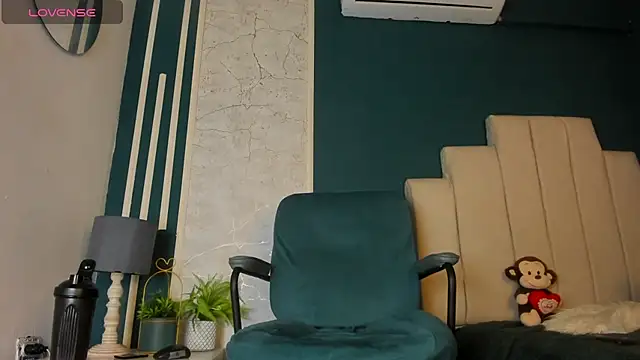 Snapshot of Jeffry_wolvess chatting on March 2025 06:18:01 PM Jeffry wolvess online show from March 2025 06:18:01 PM