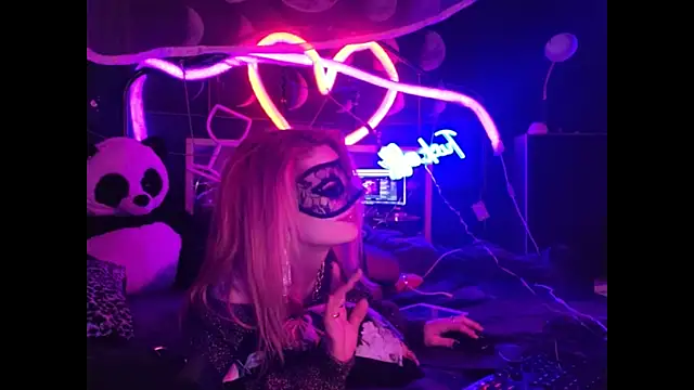 anonymouszN online show from January 2025 12:47:01 AM