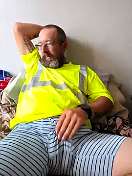 Snapshot of Huskers2020 chatting on September 2025 01:35:02 PM Huskers2020 online show from September 2025 01:35:02 PM