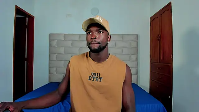 Dylan Taylor online show from November 2025 12:39:02 PM