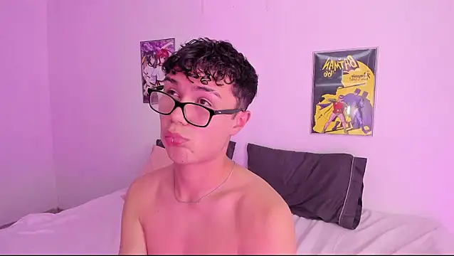 crushnier online show from December 2024 09:41:01 PM