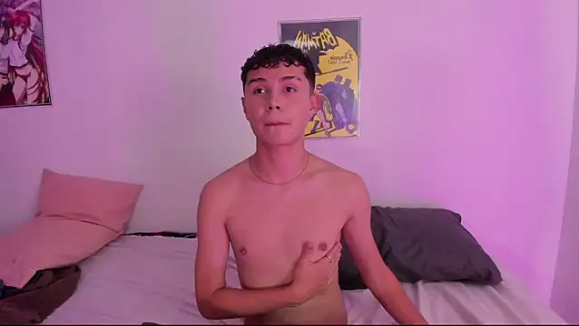 crushnier online show from December 2024 08:42:02 PM