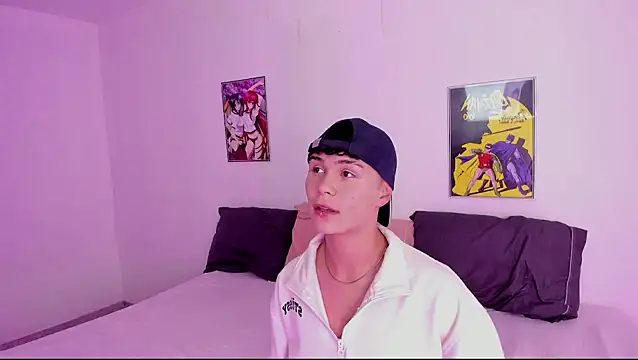 crushnier online show from January 2025 12:14:01 PM