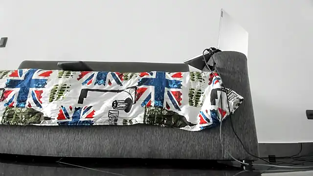 Snapshot of latin_bbc chatting on October 2025 04:07:02 PM latin bbc online show from October 2025 04:07:02 PM