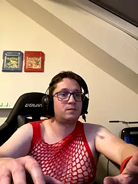 Snapshot of Stiiier1992 chatting on October 2025 03:30:01 AM Stiiier1992 online show from October 2025 03:30:01 AM