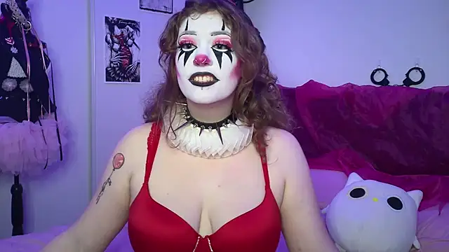 Twitchtheclownn online show from October 2025 09:43:02 PM