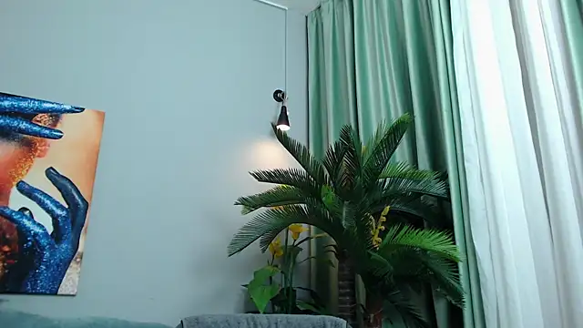 Snapshot of EvySmithXXX chatting on November 2025 06:35:01 AM EvySmithXXX online show from November 2025 06:35:01 AM